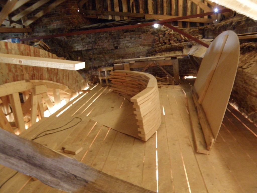 Храм Казанской иконы Божией Матери в д. Грайвороны начало восстановления 2009 год