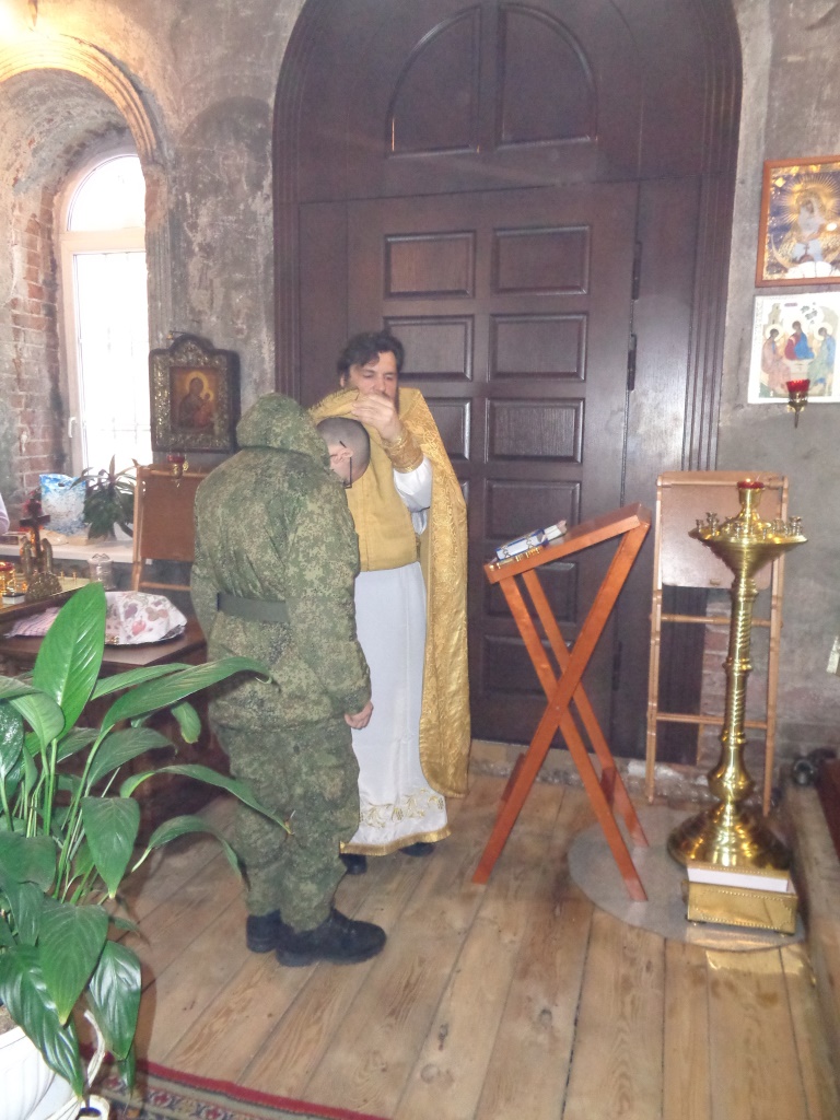 Беседа в войсковой части и солдатская поездка в храм