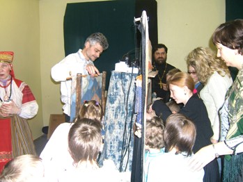 Пасхальное поздравление в детском доме поселка Пески