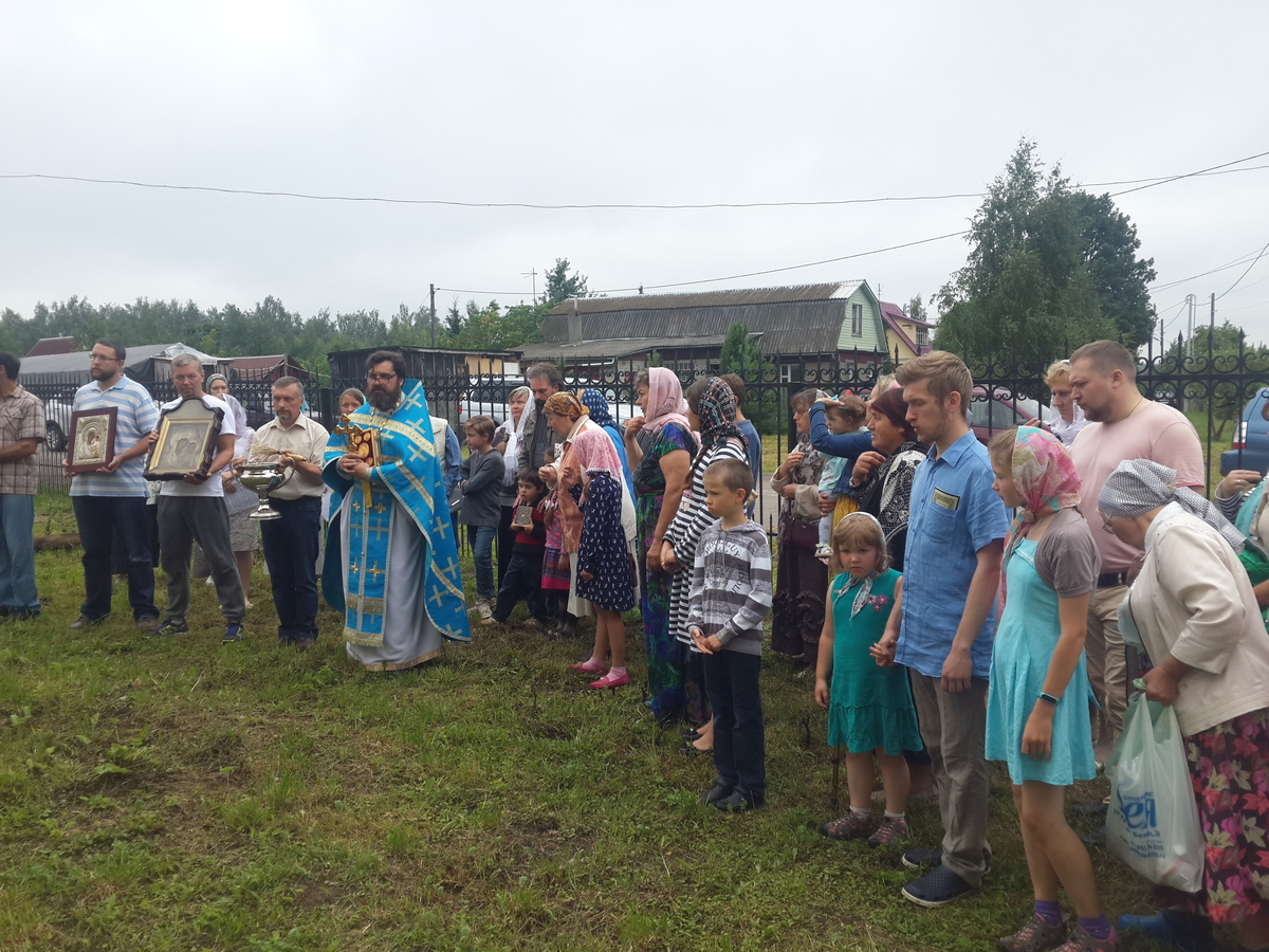 Престольный праздник Казанского храма д. Грайвороны