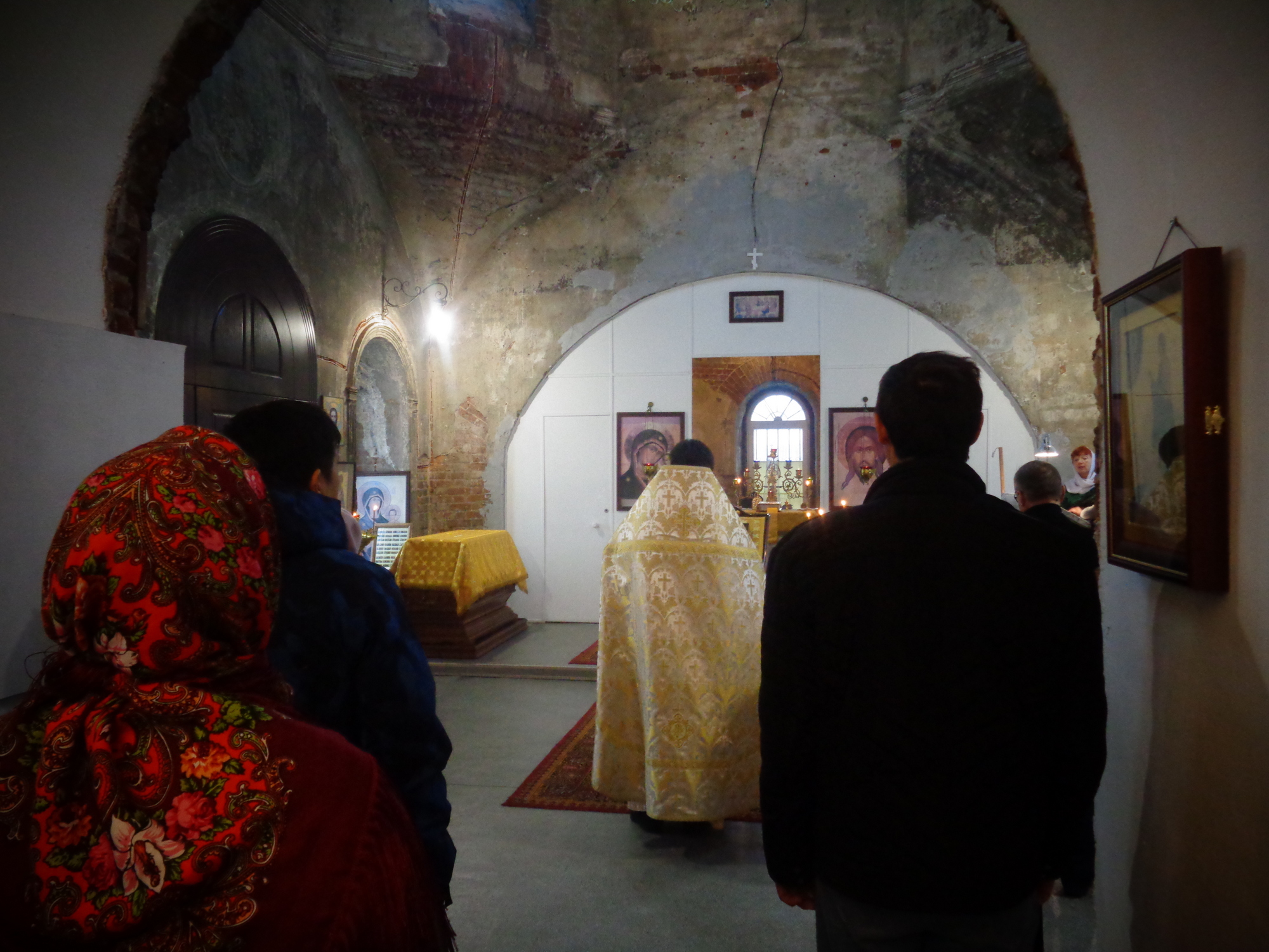 Молебен о здравии участников дорожного движения.