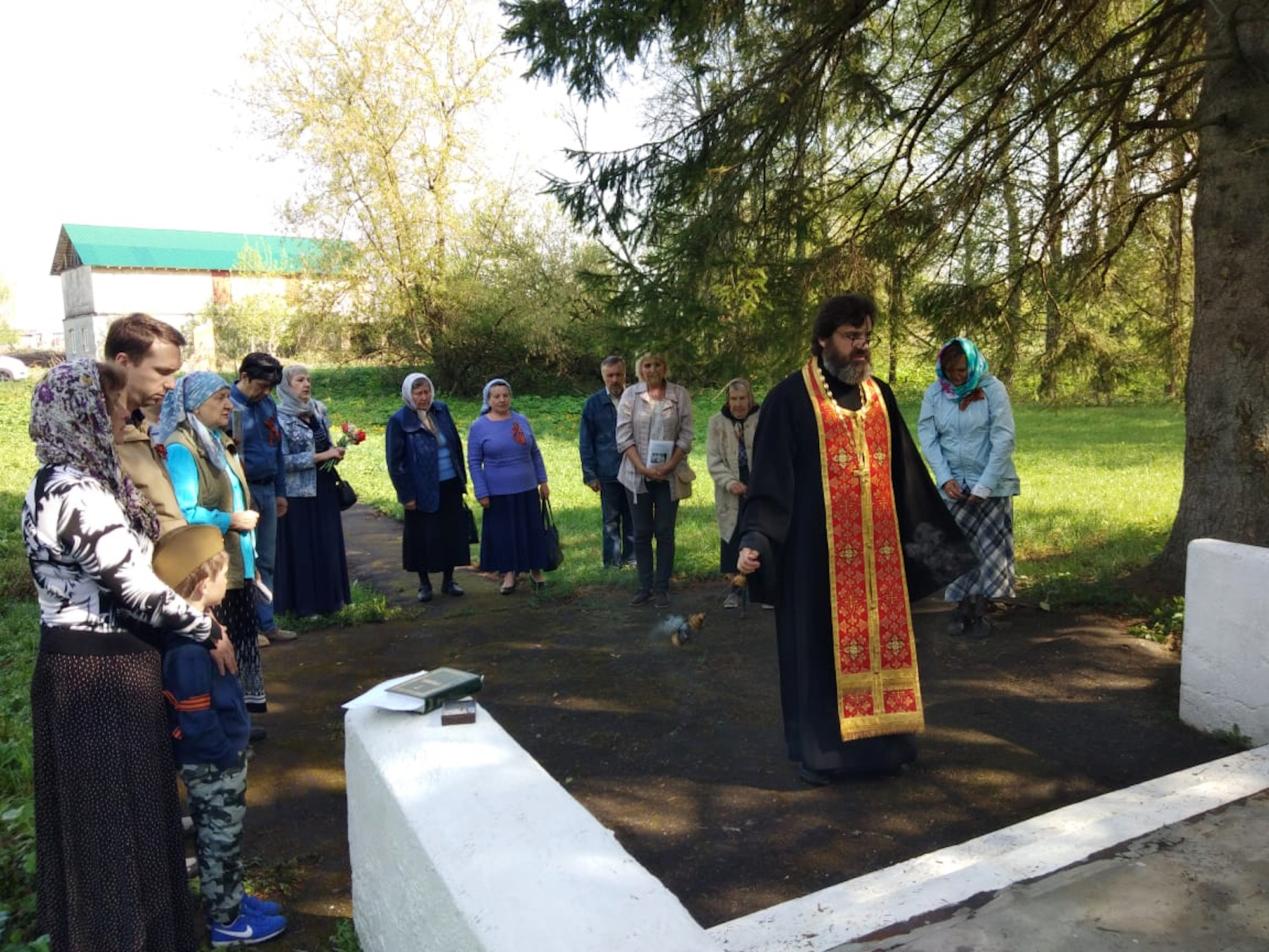 День Победы на приходе Казанского храма деревни Грайвороны