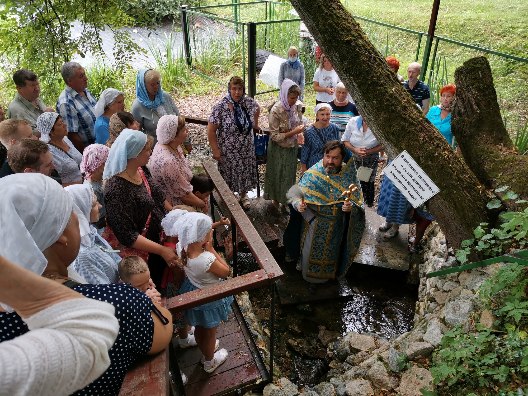 Престольный Праздник в Казанском храме деревни Грайвороны