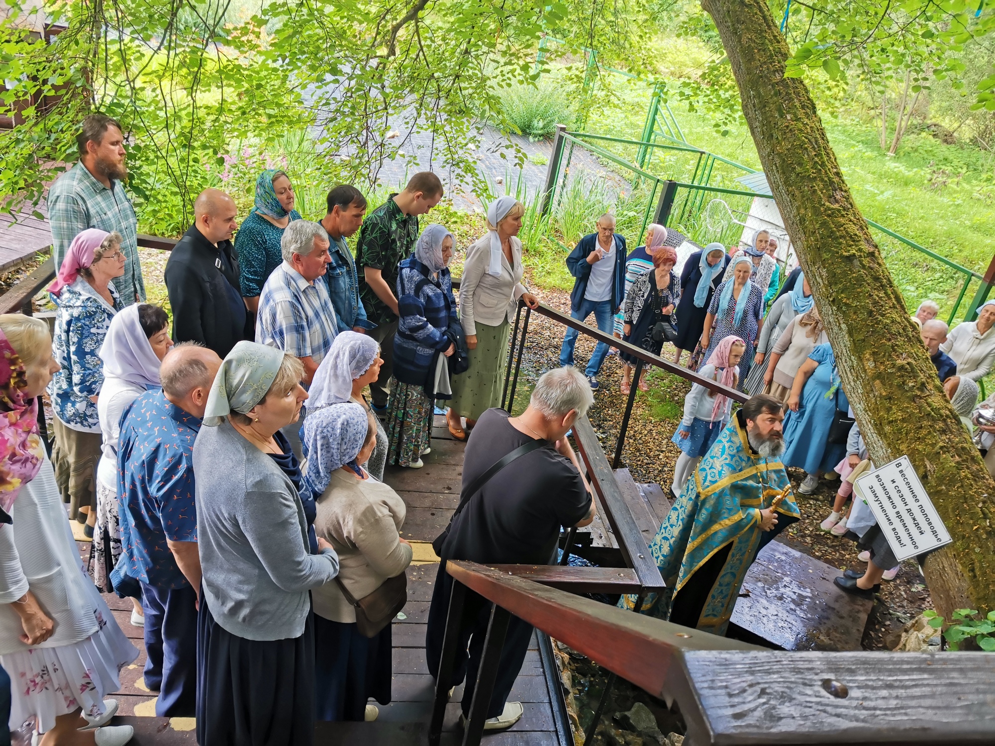 Престольный Праздник в Казанском храме деревни Грайвороны