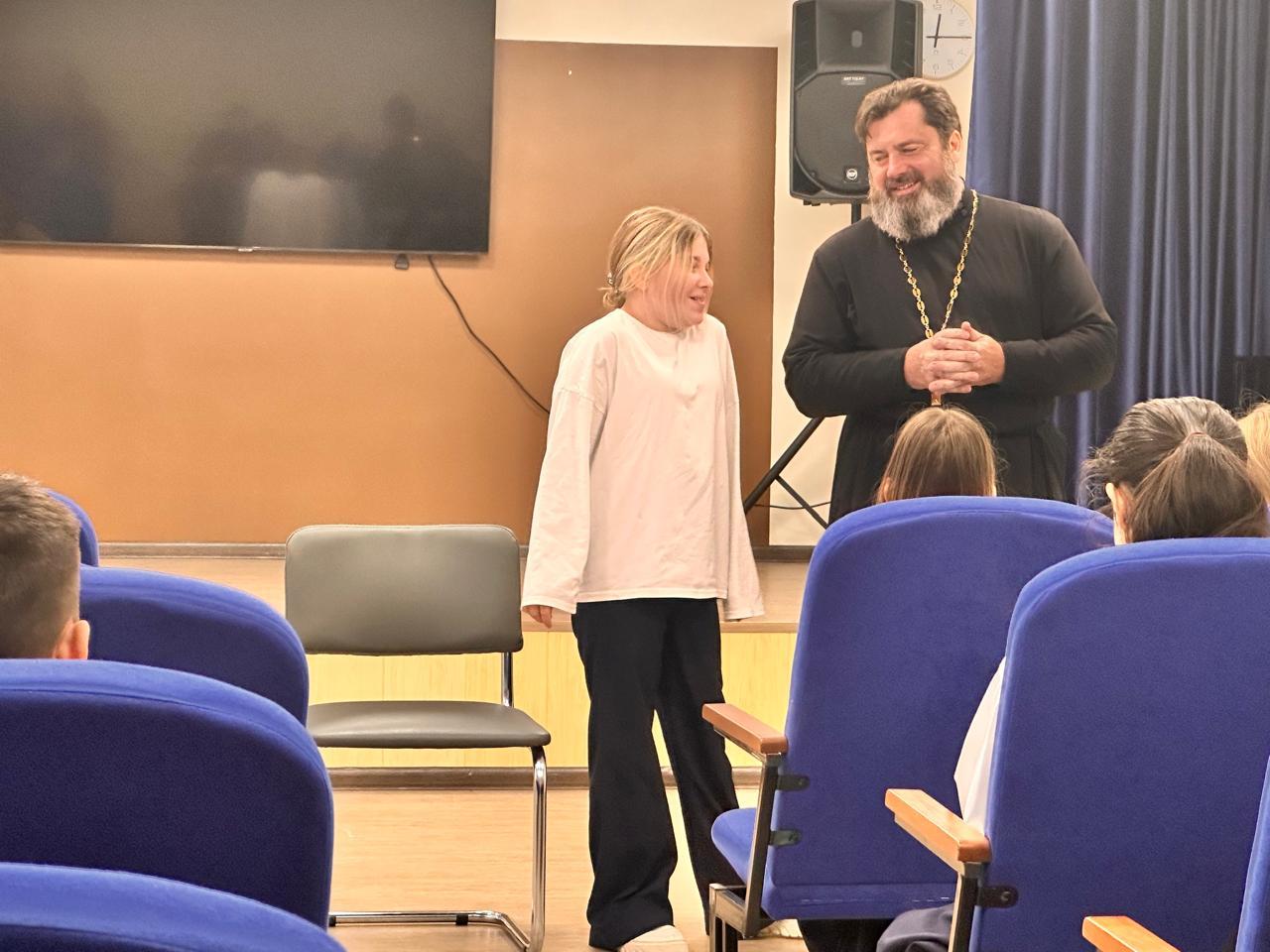 Посещение средней школы №14 г. Коломны (по адресу Озёрское шоссе, д. 51).