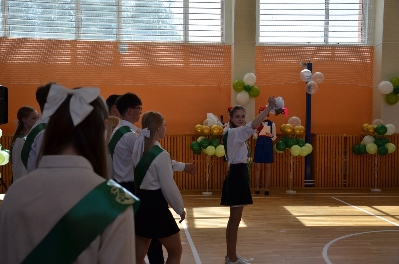 Последний звонок в школе №14.