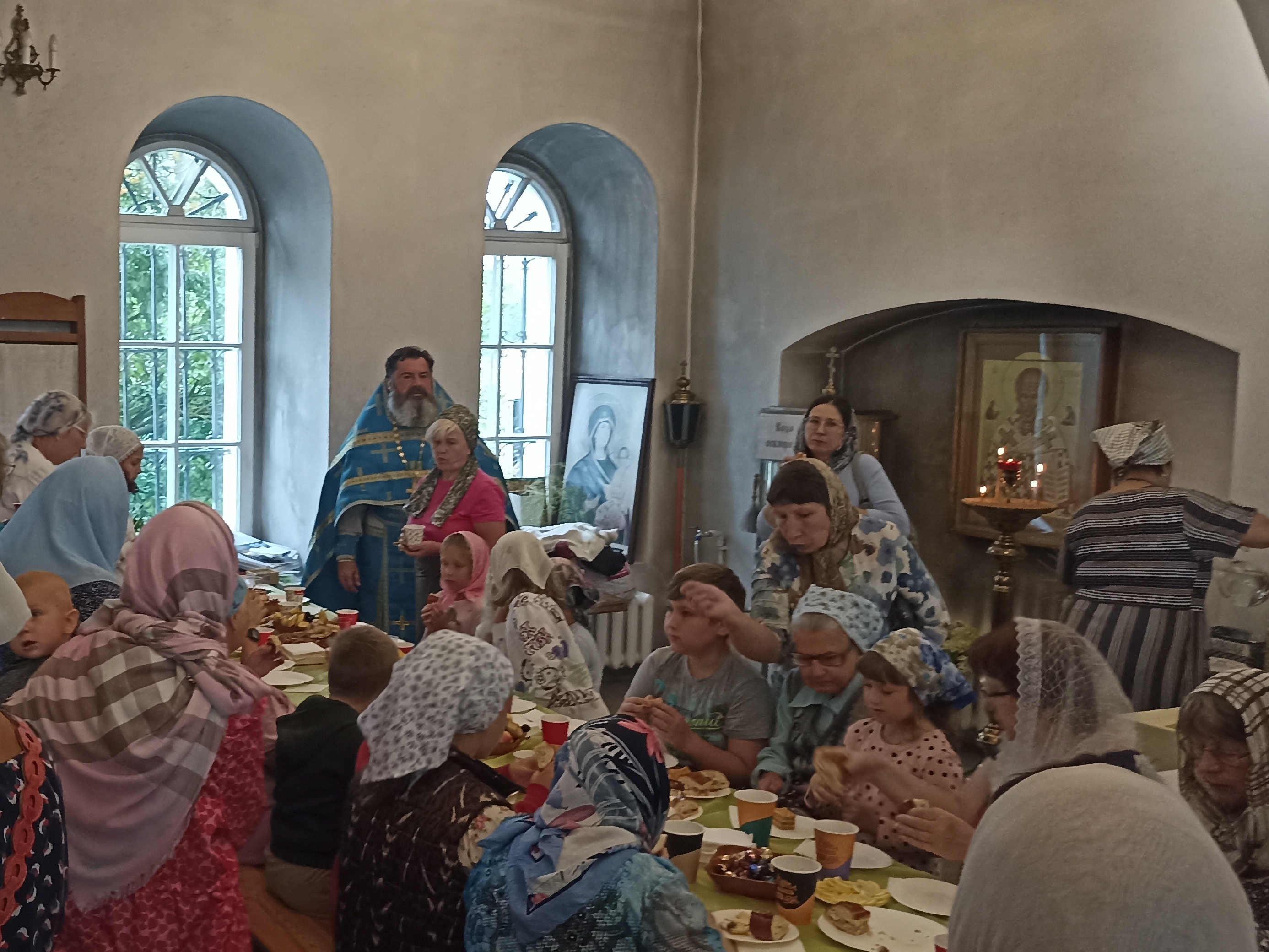 Престольный Праздник в Казанском храме деревни Грайвороны