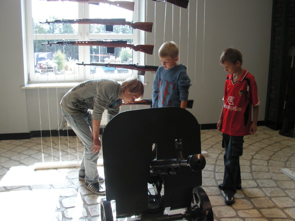 Поездка в Музей техники Вадима Задорожного