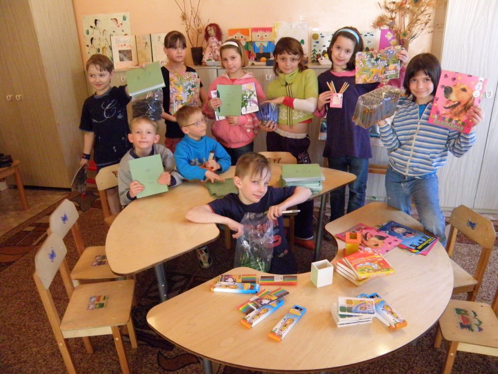 Подарили детям радость