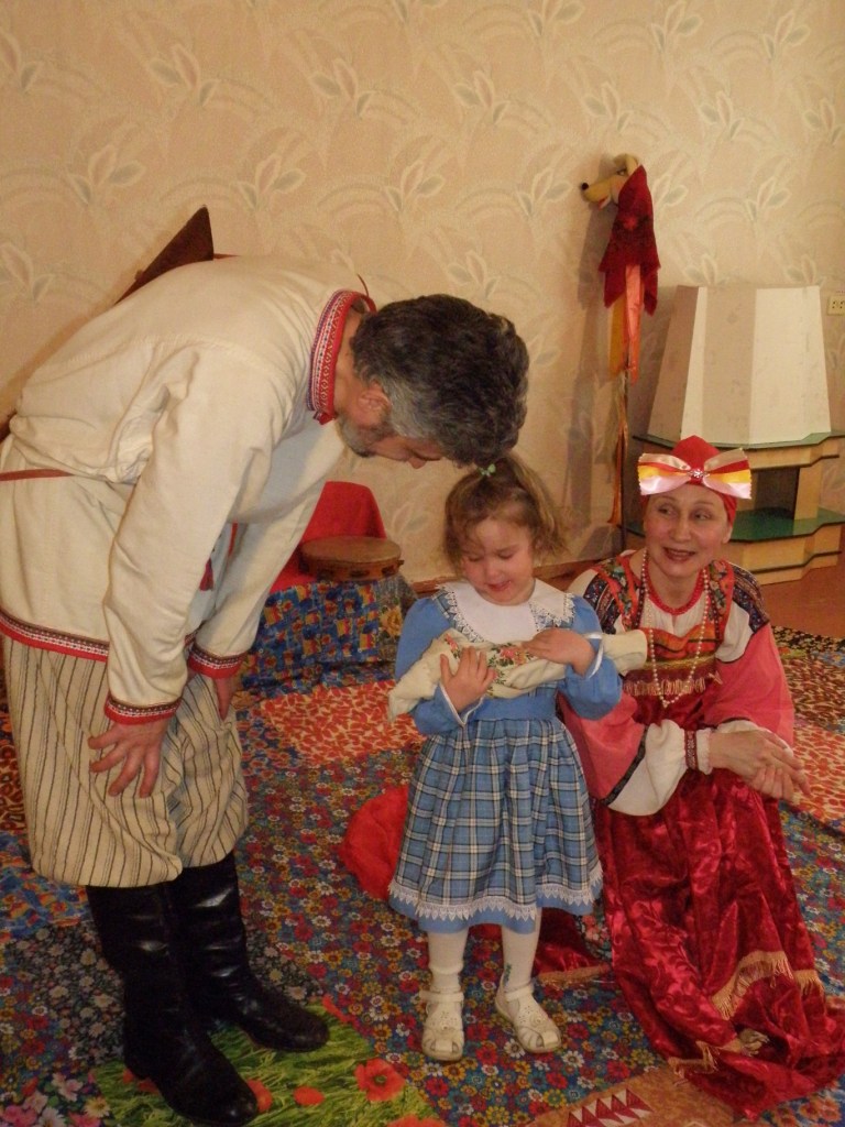 Пасхальные поздравления в детских домах