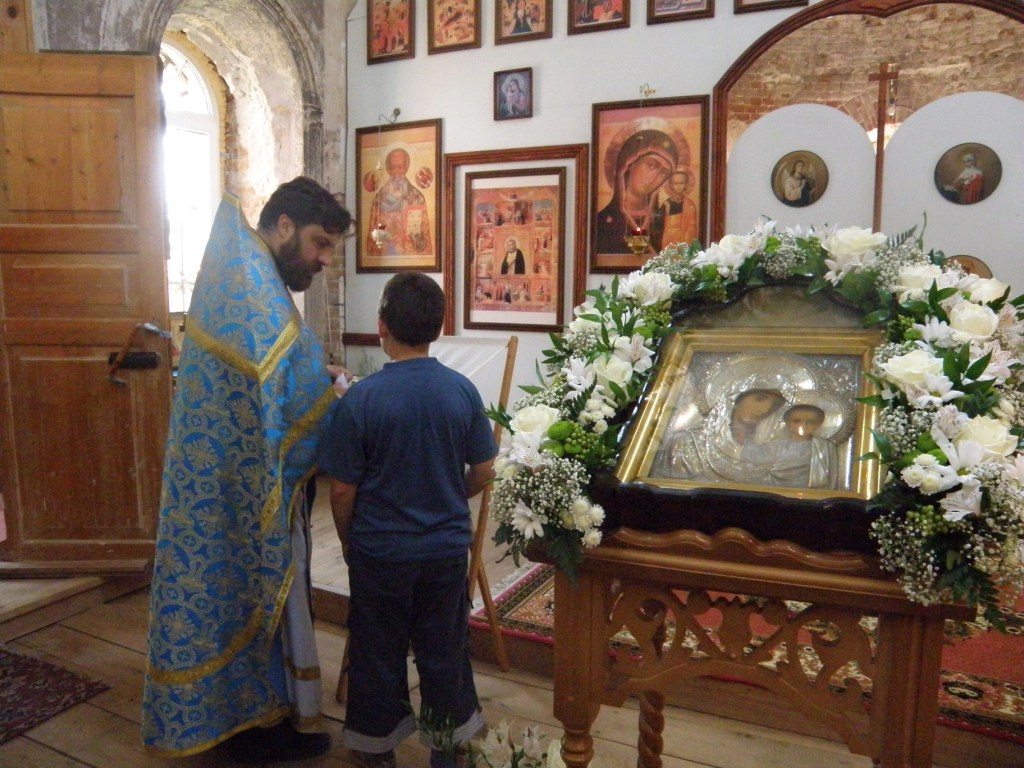 Явление иконы Пресвятой Богородицы во граде Казани