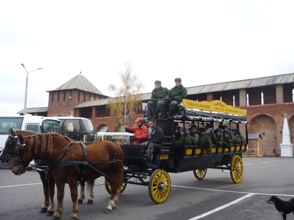Экскурсия в/ч 14154 по исторической части Коломны