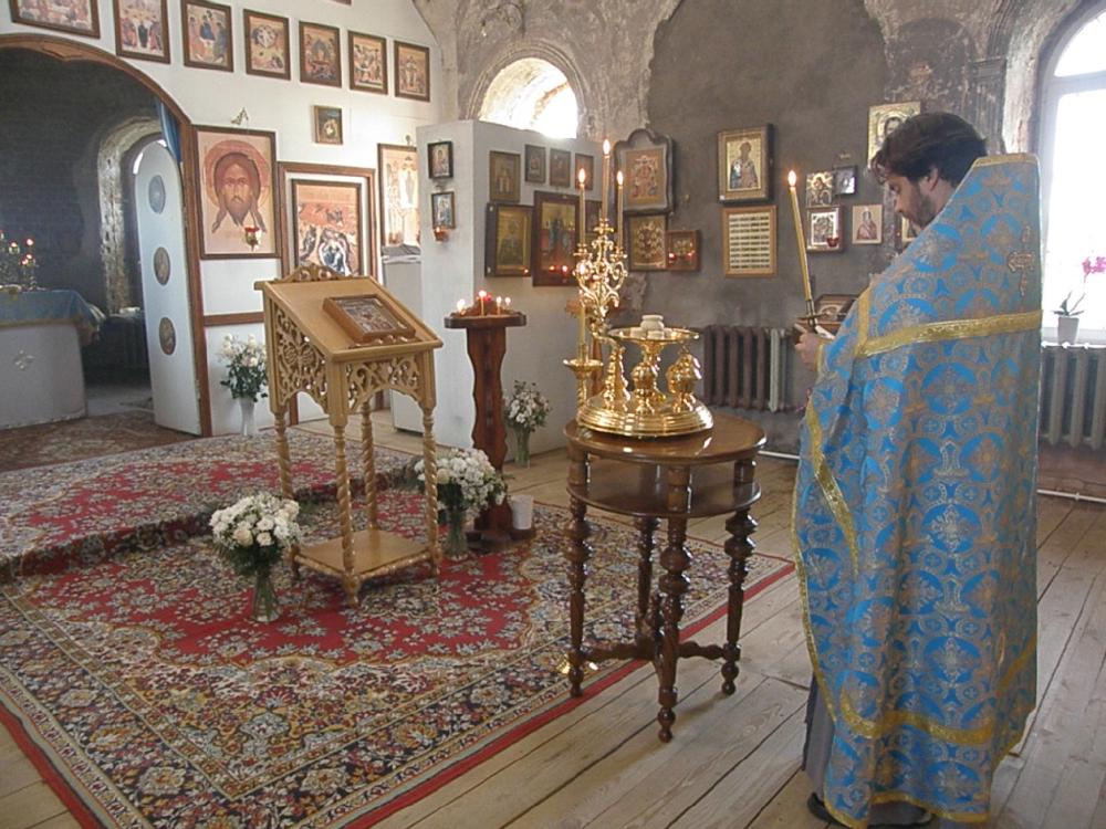 Покров Пресвятой Богородицы