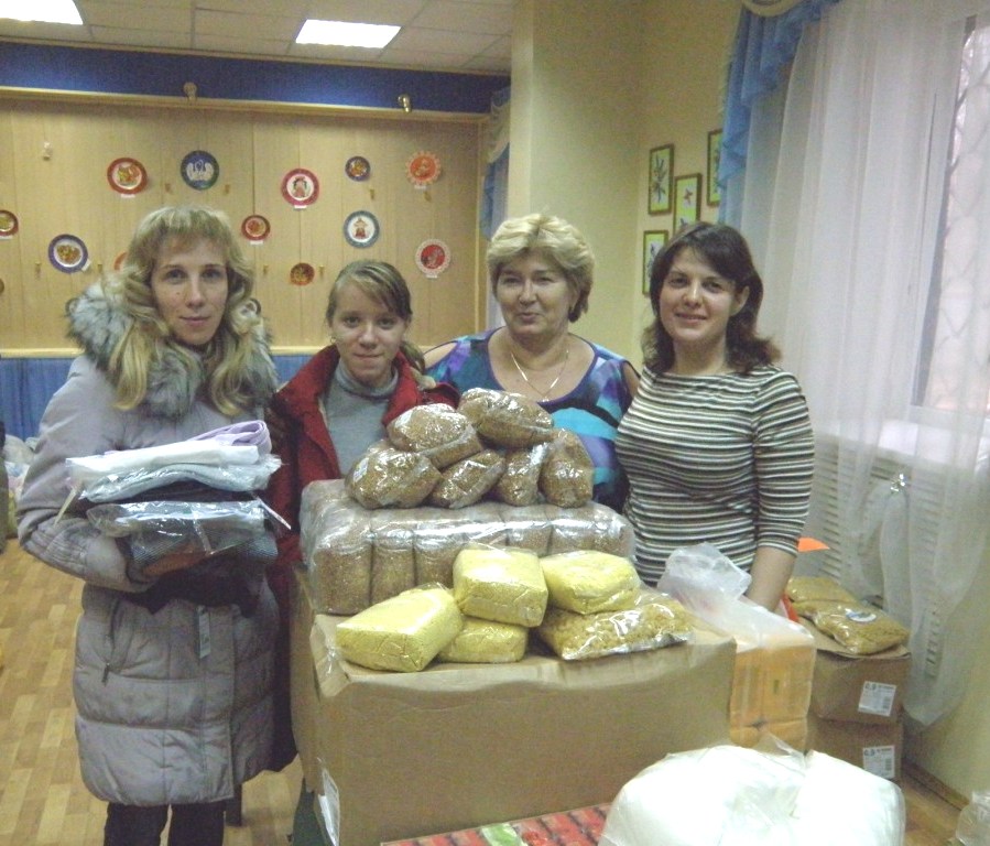 "Согреем детские сердца"