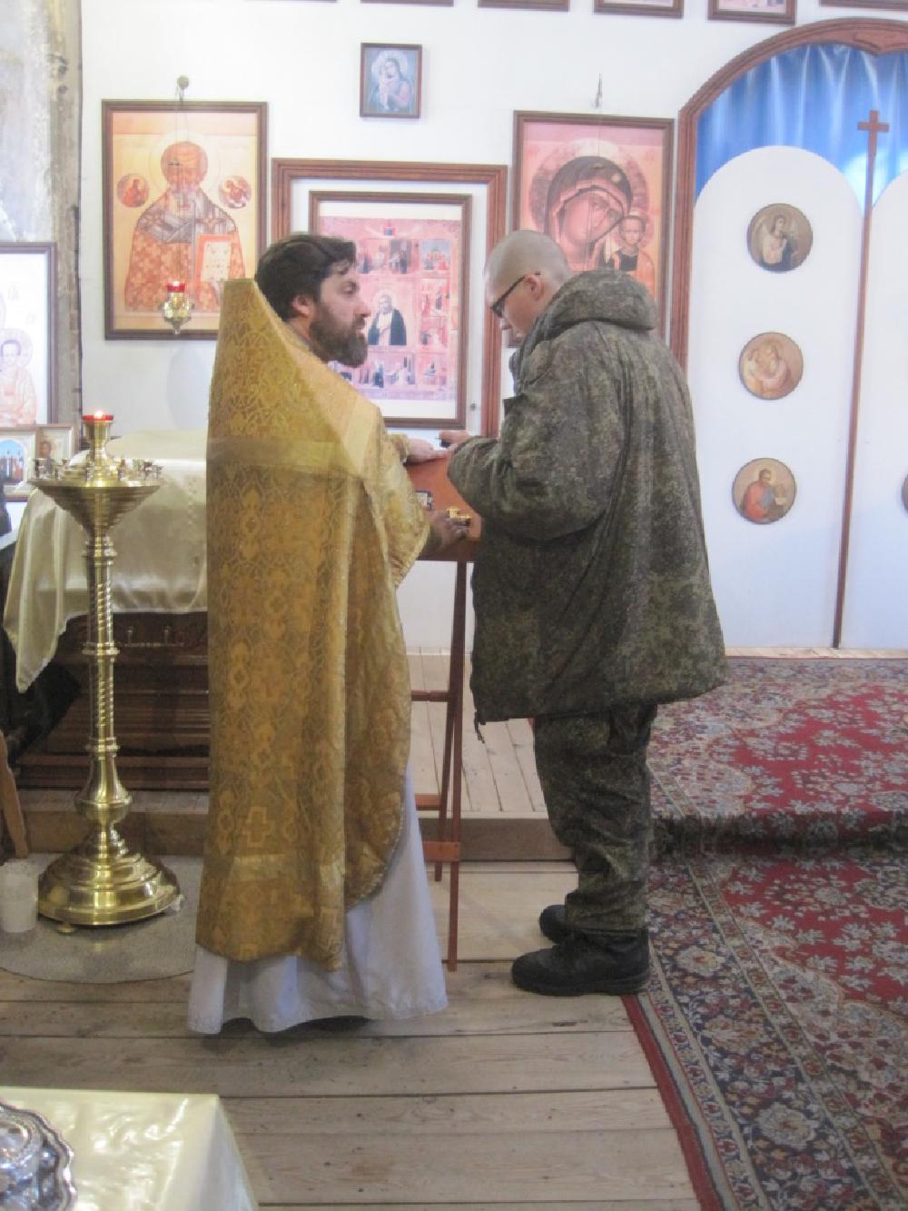 Поездка солдат на литургию в Грайвороны