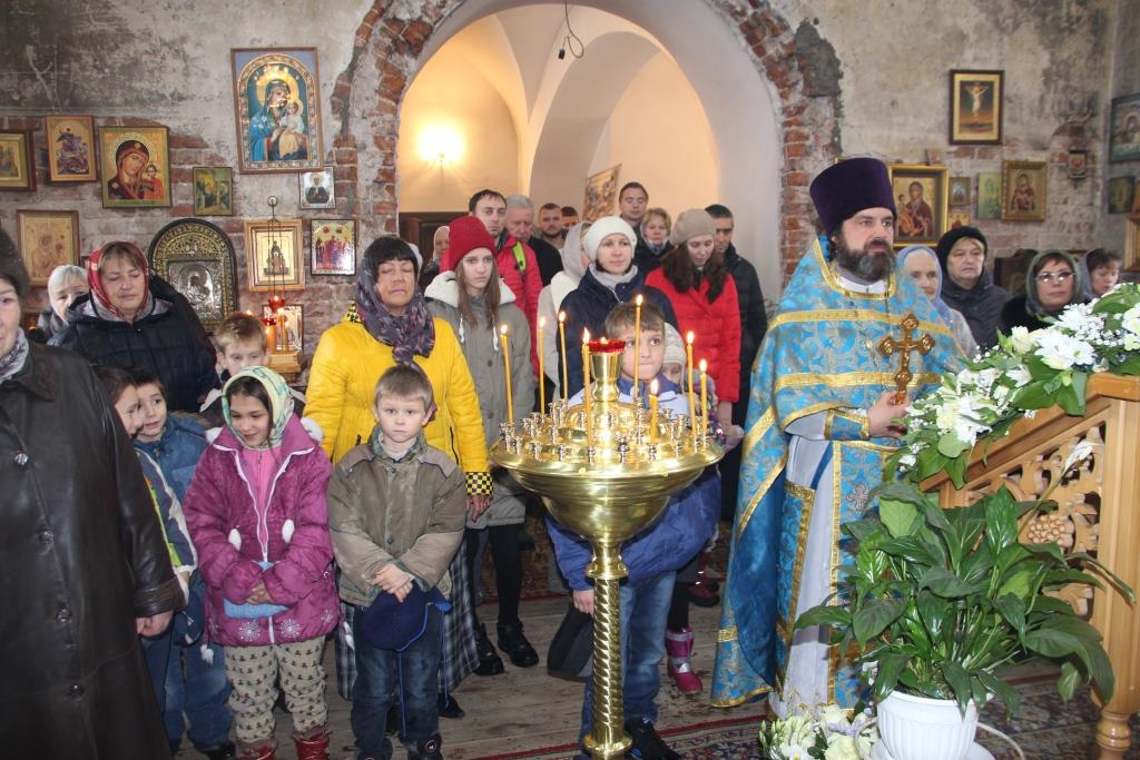 Согреем детские сердца